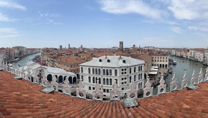 Navigare verso la sostenibilità: Soluzioni verdi innovative a Venezia